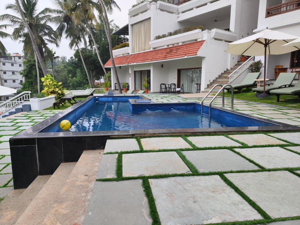 Getaway Beach Resort Kovalam Kültér fotó